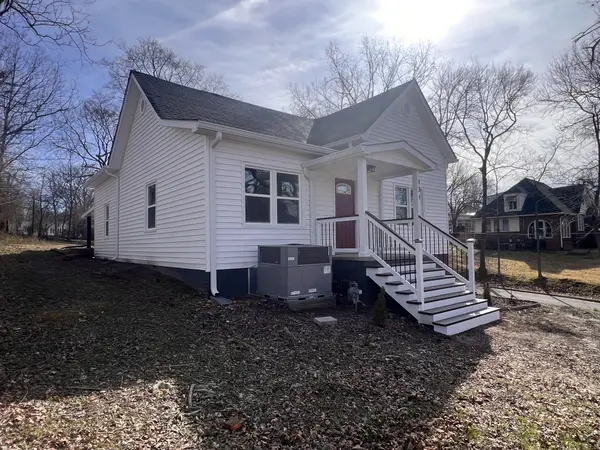 131 Church Ave #S, Camden, TN 38320