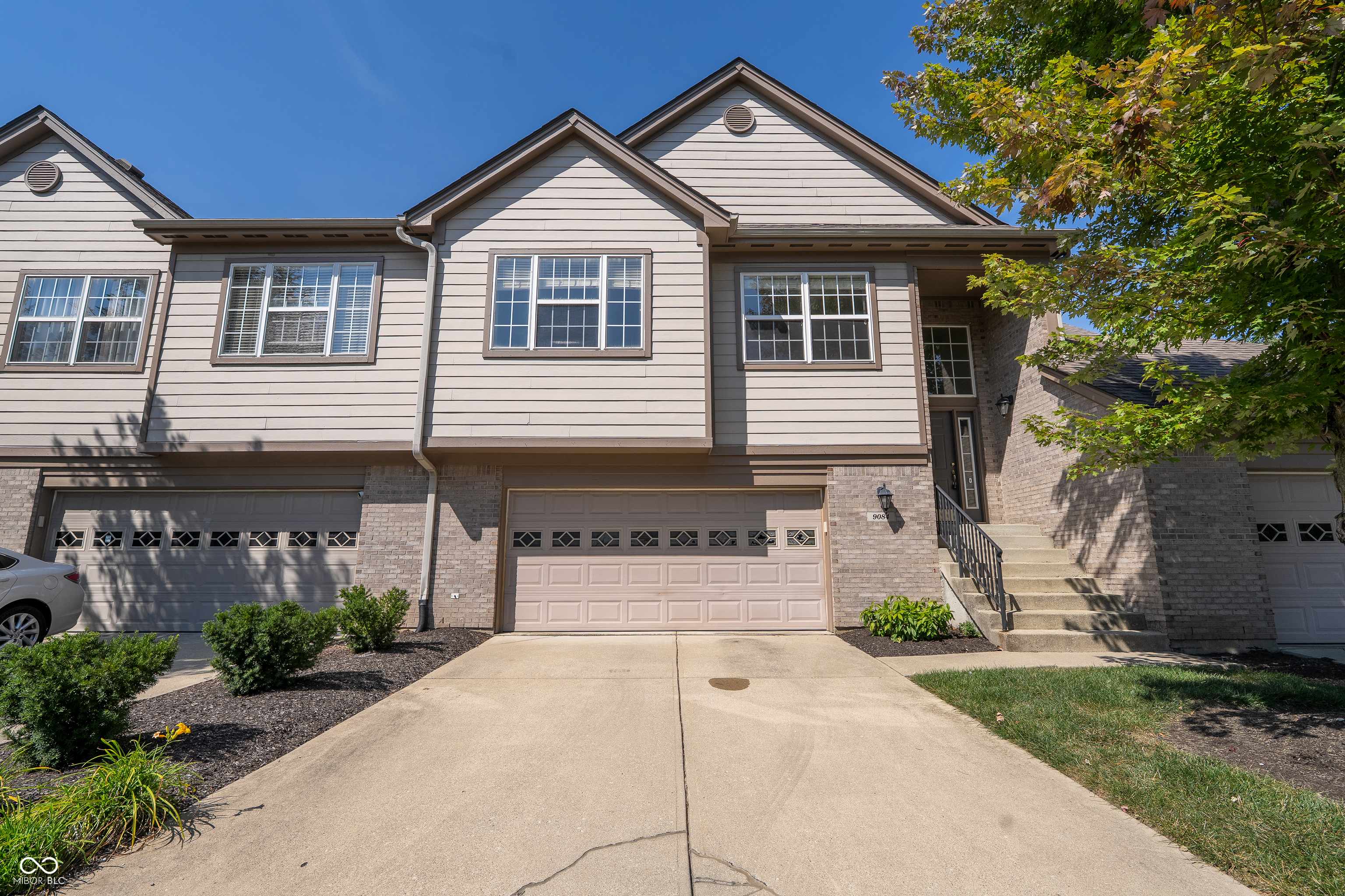 9084 Alcott CT, Fishers, IN 46037