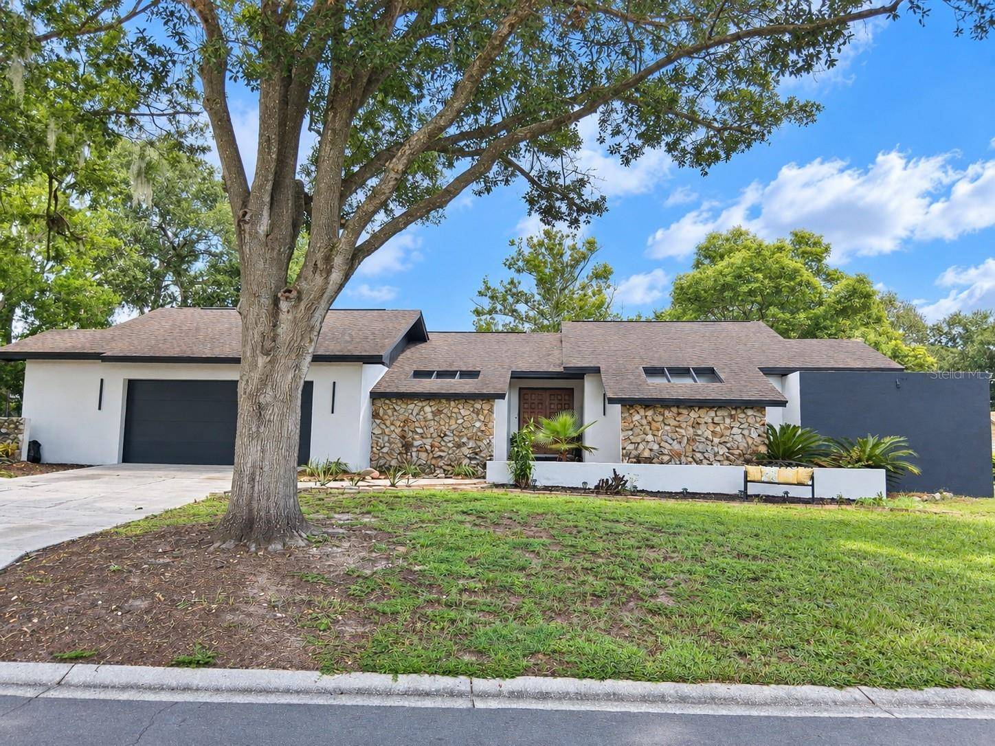 6745 ENGLELAKE DR, Lakeland, FL 33813