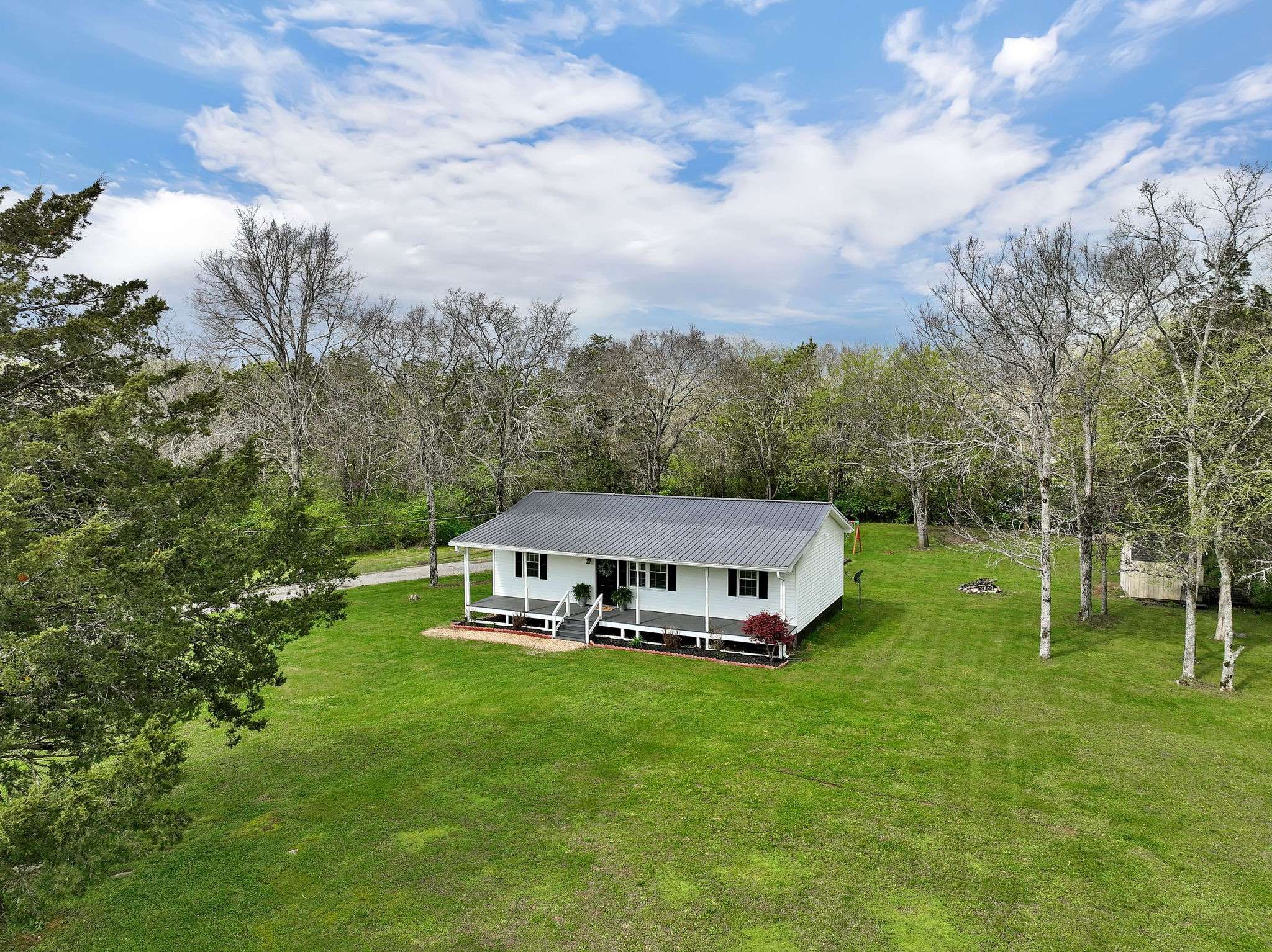 2462 Lewisburg Pike, Spring Hill, TN 37174