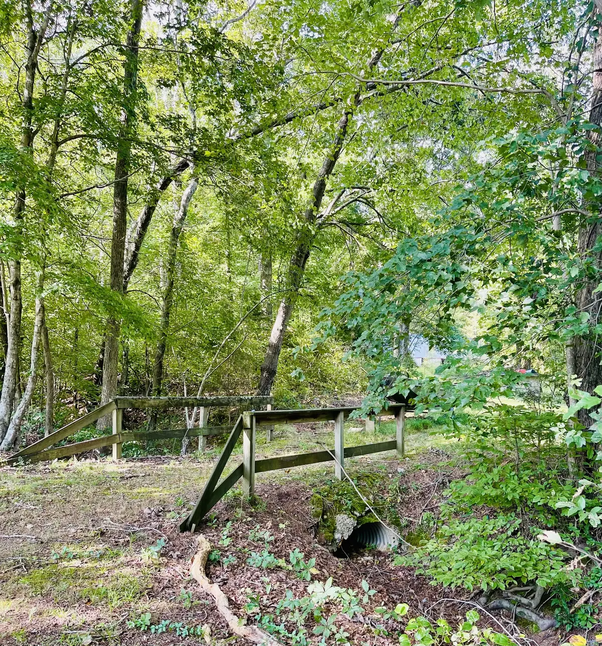 1790 Dry Creek Rd, Waverly, TN 37185