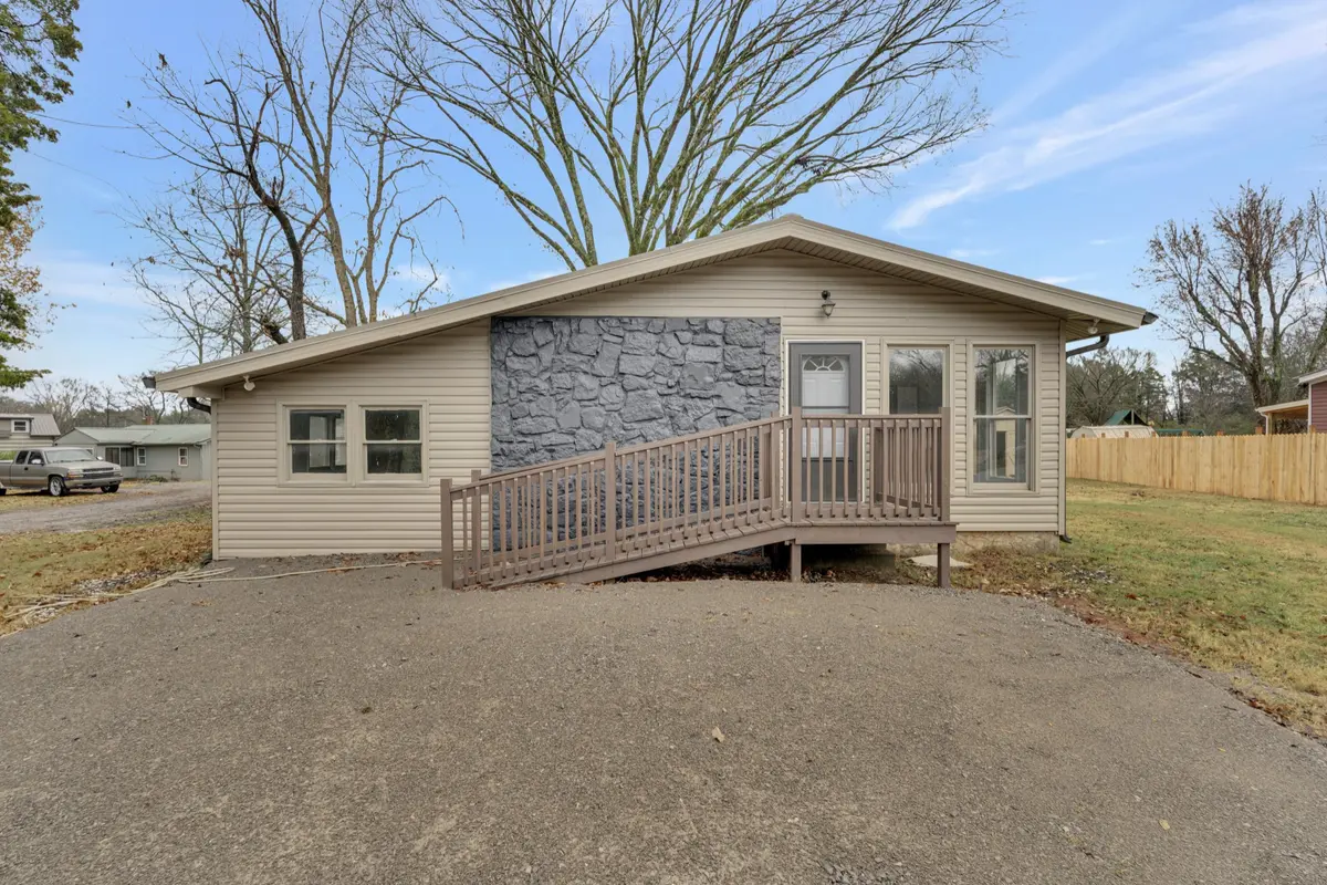 5717 George Franklin Rd, Smyrna, TN 37167