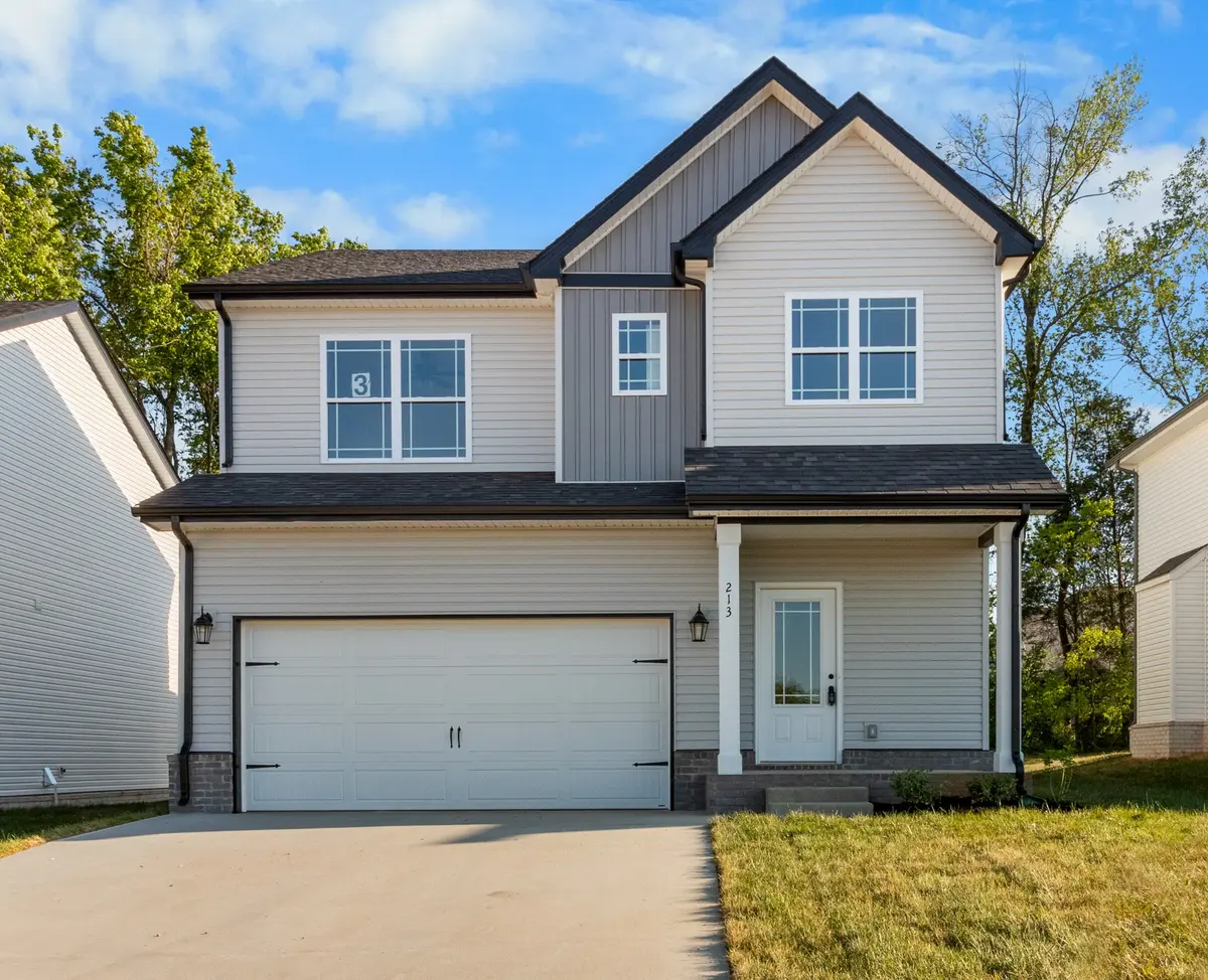 213 Wesson Dr, Clarksville, TN 37043