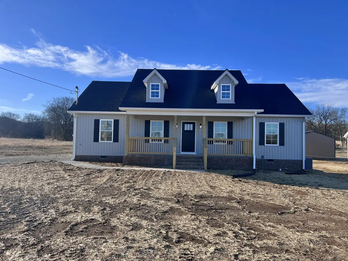 2191 Claude Fox Rd, Cornersville, TN 37047