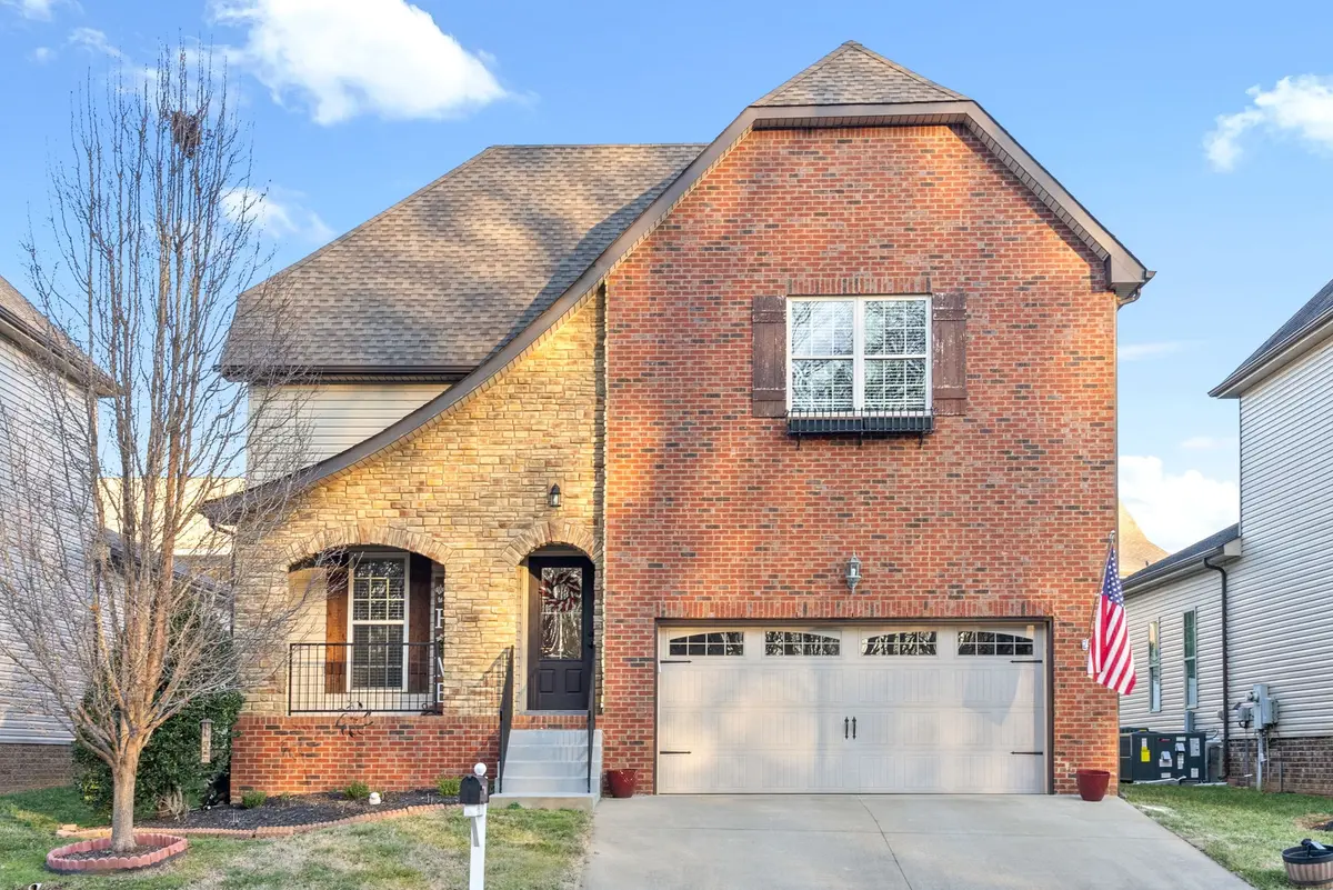 254 Turnberry Cir, Clarksville, TN 37043