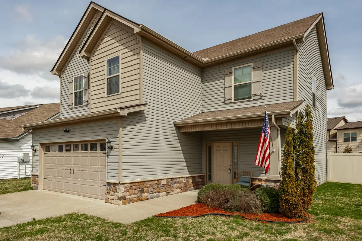 1715 Warmingfield Dr, Murfreesboro, TN 37127