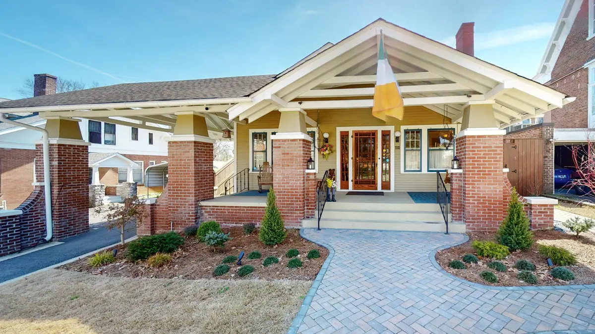 203 Maple St #E, Fayetteville, TN 37334