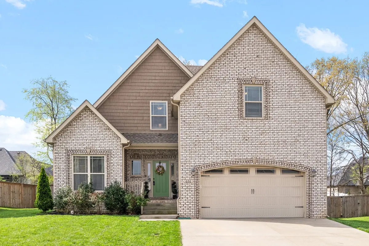626 Tacoma Dr, Clarksville, TN 37043