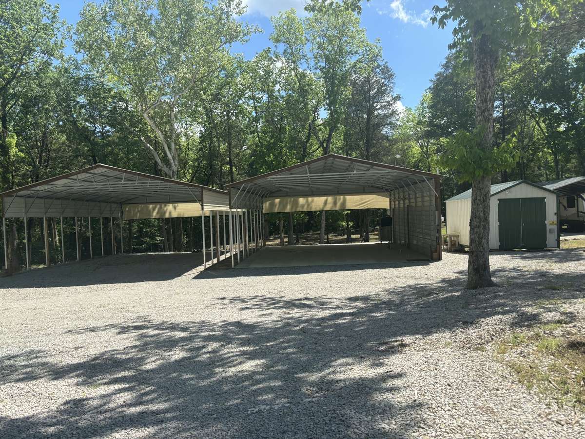 1136 Kaw Liga Dr, Bath Springs, TN 38311