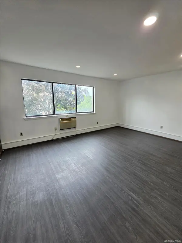 153-14 83rd ST #5D-U, Howard Beach, NY 11414