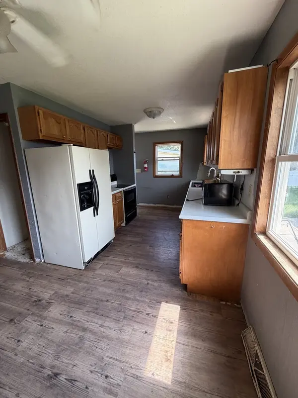 1427 Prospect AVE, Clinton, IA 52732