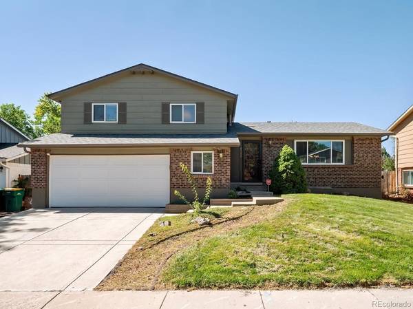 8882 W Arbor AVE, Littleton, CO 80123