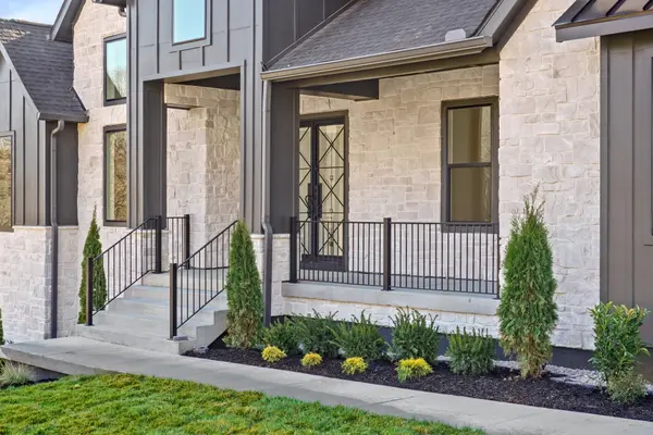 6055 Lookaway Circle, Franklin, TN 37067