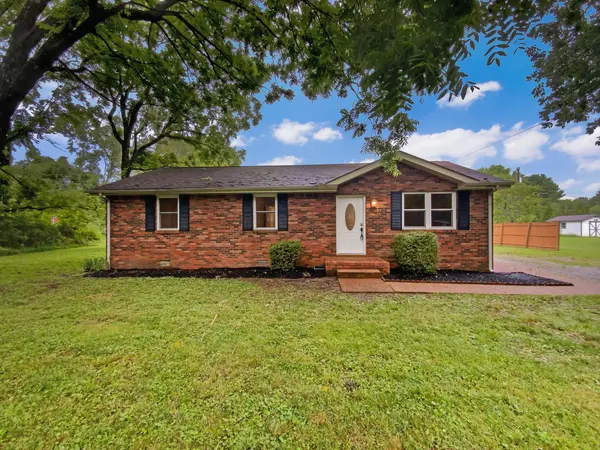 1223 Main St, Pleasant View, TN 37146