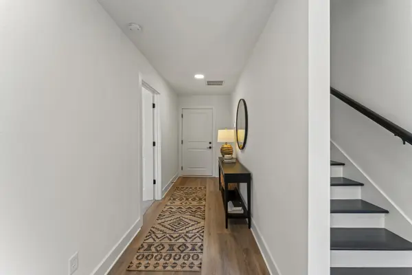 700 N Dupont Ave #320, Madison, TN 37115