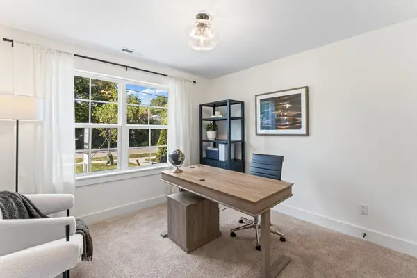 700 N Dupont Ave #320, Madison, TN 37115