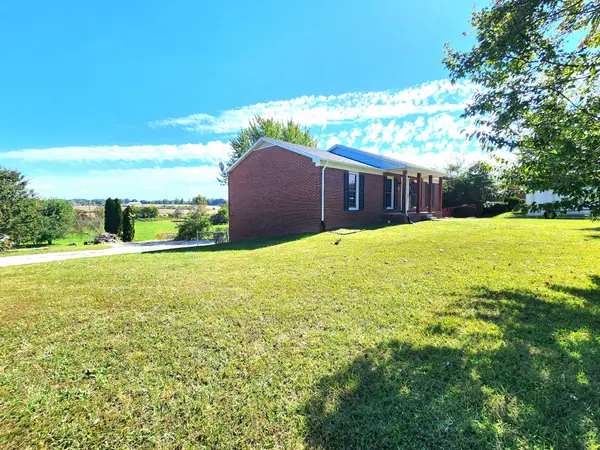 207 Carls Pl, Springfield, TN 37172