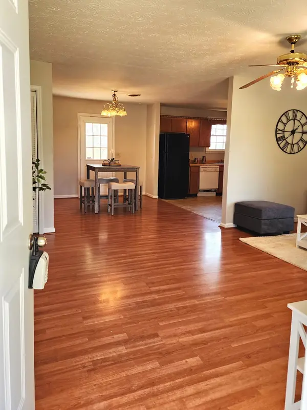 207 Carls Pl Springfield, TN 37172