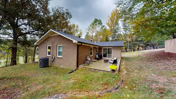 56 Mockingbird St, Erin, TN 37061