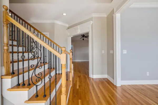 132 Blue Ribbon Trl, Christiana, TN 37037