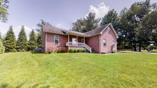 206 Sterling Ct, Greenbrier, TN 37073