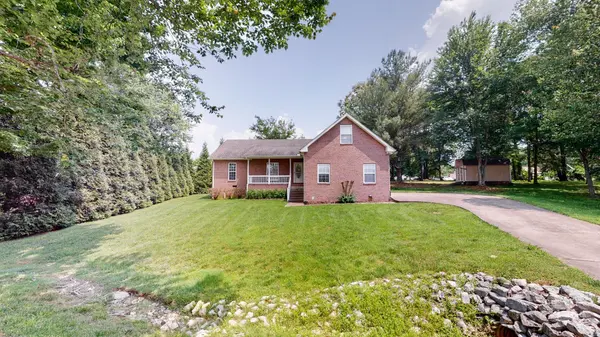 206 Sterling Ct, Greenbrier, TN 37073