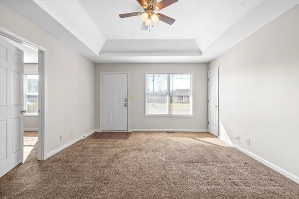 1625 Hannibal Dr, Oak Grove, KY 42262