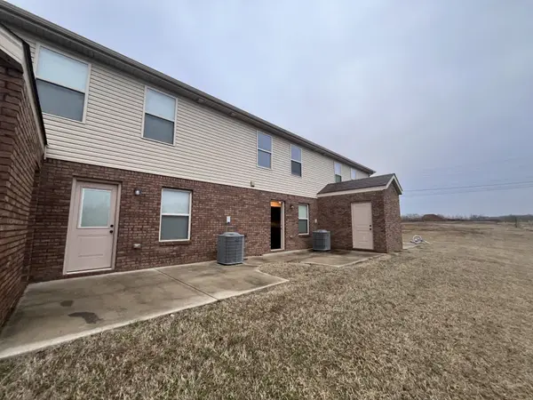 1800 Beckett Dr, Clarksville, TN 37042