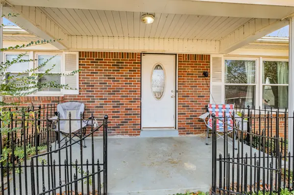709 Hickory St, Centerville, TN 37033