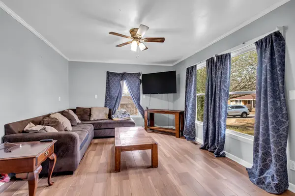 709 Hickory St, Centerville, TN 37033