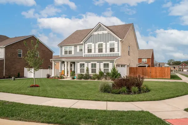 103 Meyrick Dr, Gallatin, TN 37066