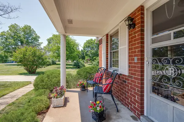 317 Alta Loma Rd, Goodlettsville, TN 37072