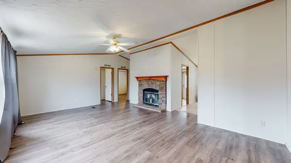 1118 Drake Rd, Adams, TN 37010