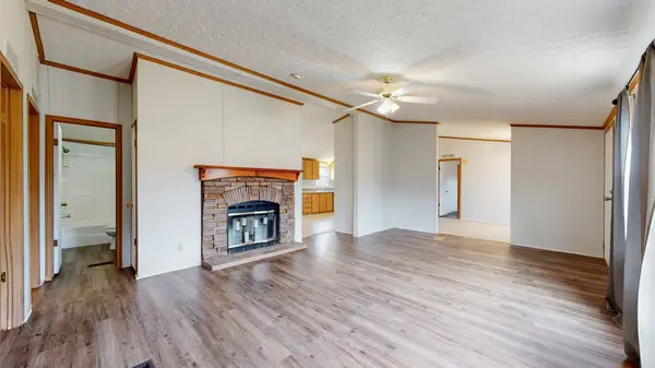 1118 Drake Rd, Adams, TN 37010