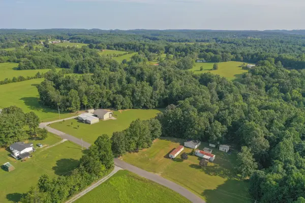 274 Running Meadows Rd, Portland, TN 37148