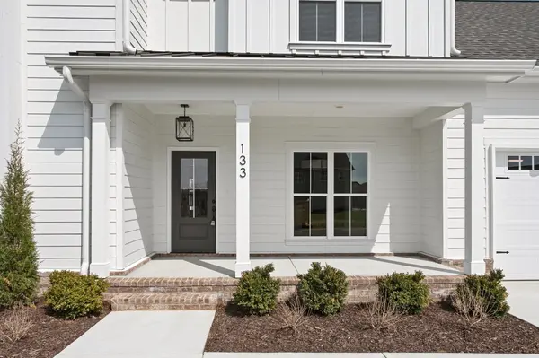 133 Canoe Ct, Winchester, TN 37398