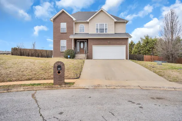 163 Cloe Ct, Clarksville, TN 37042