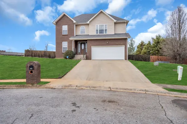 163 Cloe Ct, Clarksville, TN 37042