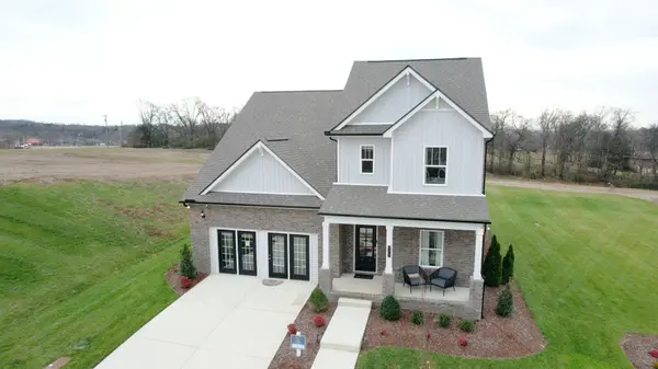 2017 Creekland View Blvd, Nashville, TN 37207