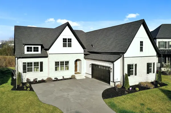 2056 Bocage Cir, Nolensville, TN 37135