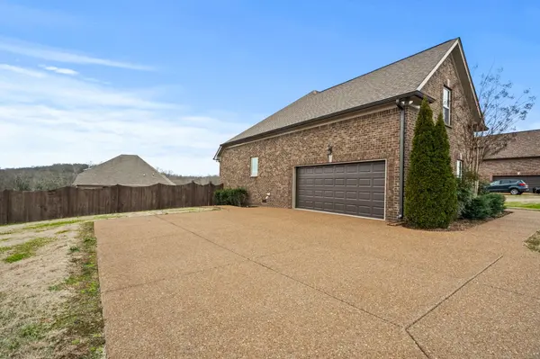 48 Harbor Pt, Lebanon, TN 37087