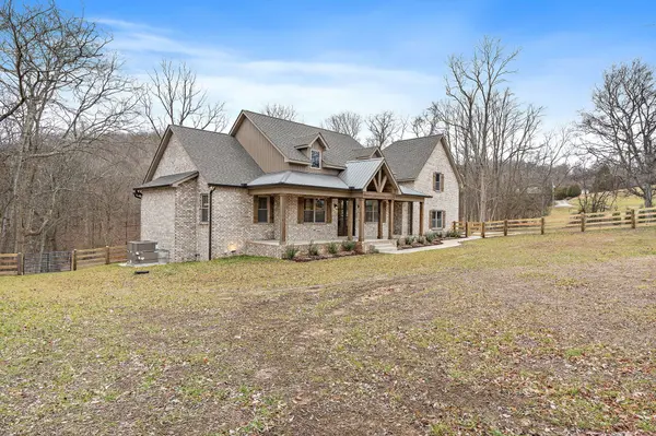 2761 Hwy 25 #W, Cottontown, TN 37048