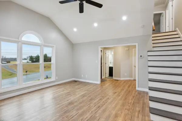1084 Heatherwood Rd, Pleasant View, TN 37146