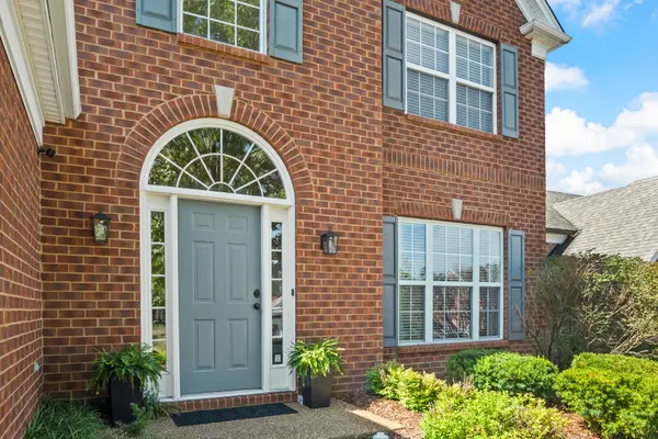 425 Carphilly Ct, Brentwood, TN 37027
