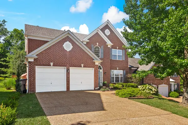 425 Carphilly Ct, Brentwood, TN 37027
