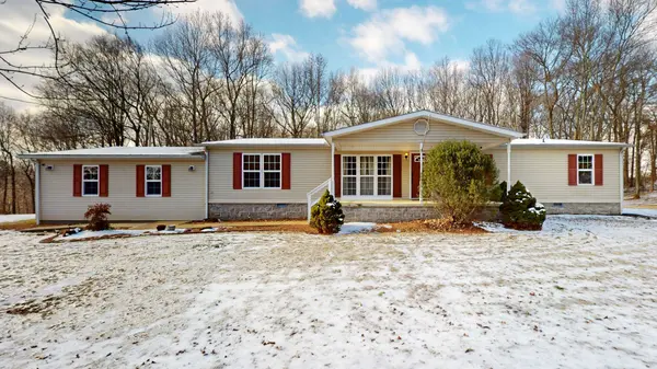 2876 Gate 3 Rd, Paris, TN 38242