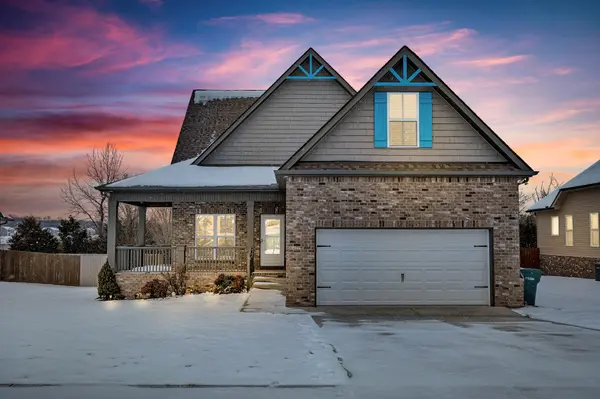 211 Hart Ln, Lebanon, TN 37087