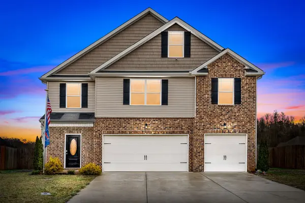 1089 Black Oak Cir, Clarksville, TN 37042