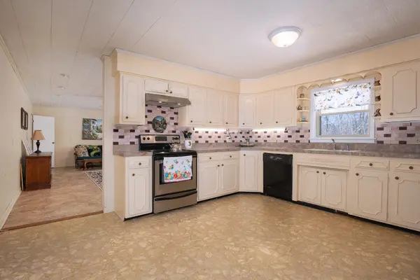309 Hazel Dr, Centerville, TN 37033