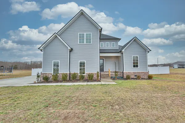 1181 Norton Rd, Manchester, TN 37355